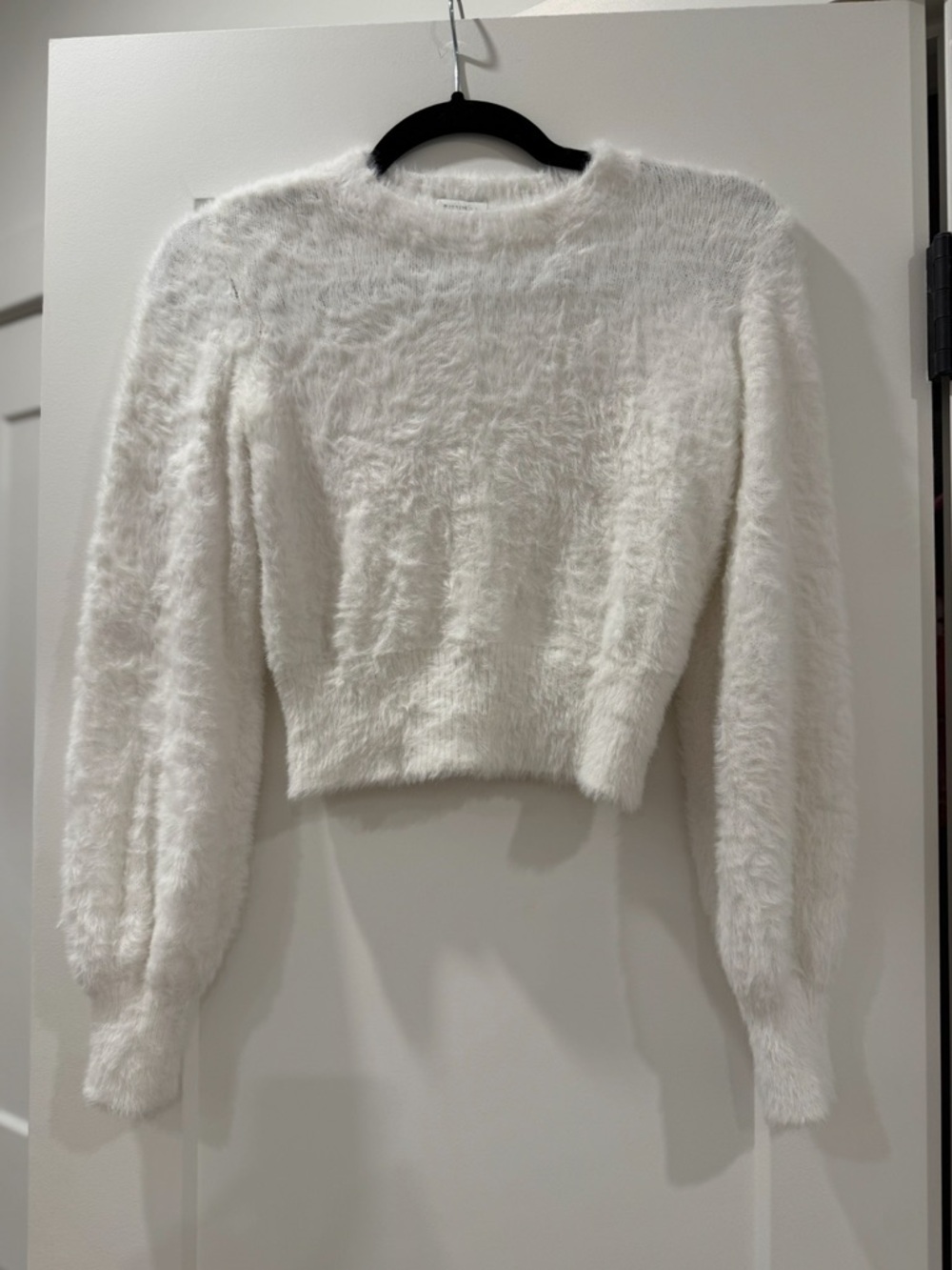 Sunday Best Aritzia Eyelash Cropped Sweater (w/ pulls) - Picture 2 of 9
